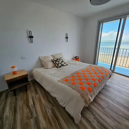 La Ligne Bleue Apartment Royan Room photo