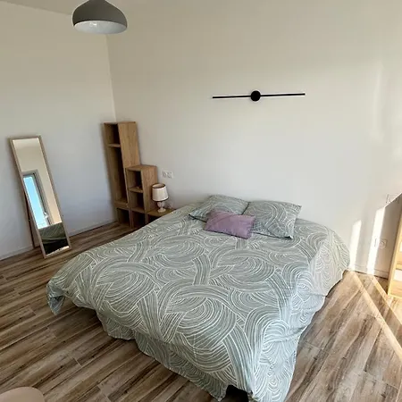 La Ligne Bleue Apartment Royan Room photo