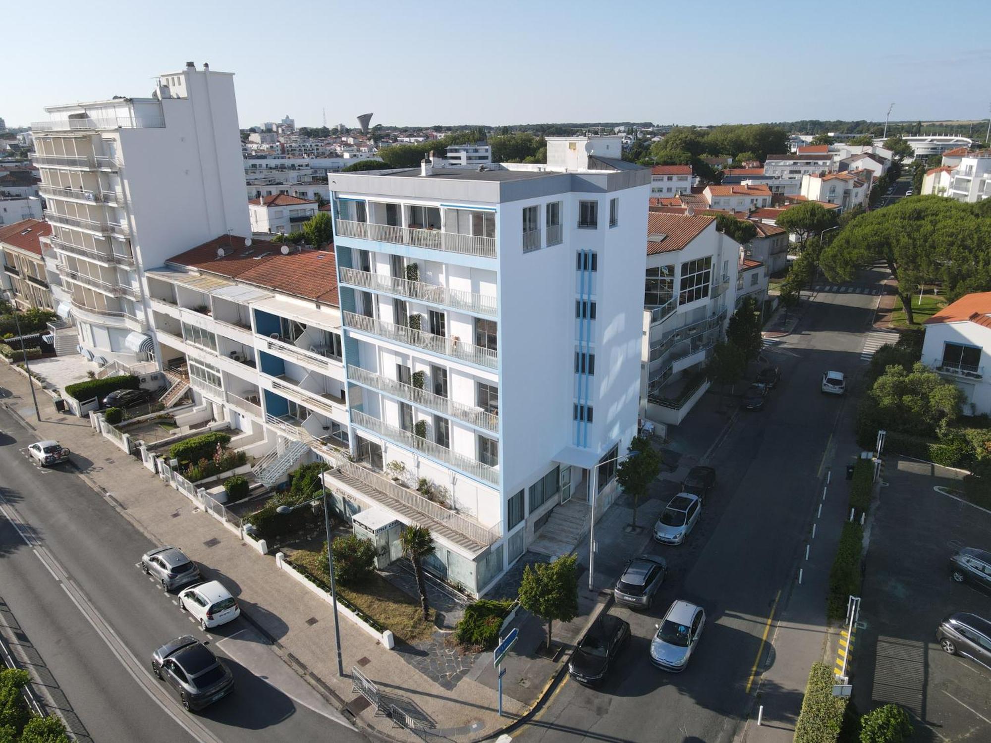 La Ligne Bleue Apartment *